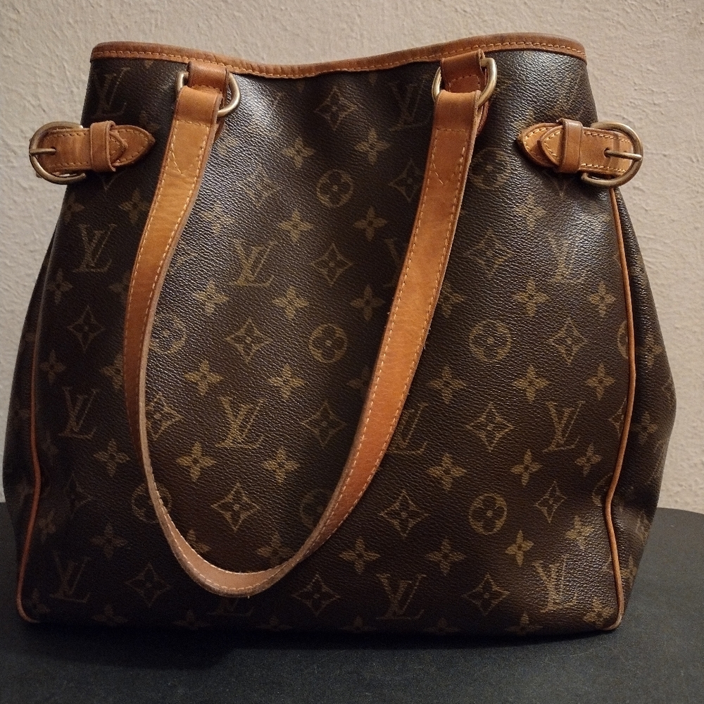 Louis Vuitton Batignolles Vertical
